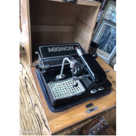Machine à écrire a index Mignon