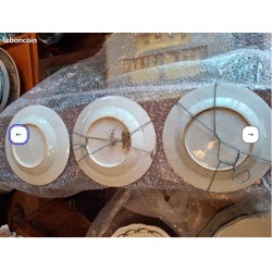 Lot de 3 assiettes en porcelaine de chine XVIIIe