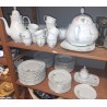 Service de vaisselle Pate de Limoges 94 pièces