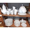 Service de vaisselle Pate de Limoges 94 pièces