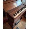 Harmonium en bois naturel